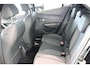 Peugeot e-2008 EV Allure Pack 50 kWh | Adaptieve Cruise Control | Verwarmbare voorstoelen | Apple Carplay/Android Auto