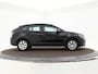 Volkswagen Taigo 1.0 TSI 95pk · Apple/Android Car Play · P-Sensoren · Cruise Control · Airco · DAB Radio · All Season Banden · Garantie t/m 28-03-2028 of 100.000km