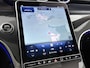 Mercedes-Benz GLC 400e 4MATIC Business Solution AMG | Premium Plus | Nightpakket | Winterpakket | Trekhaak | Panoramaschuifdak | 360° camera | URBAN GUARD Plus | Treeplanken in aluminiumlook | Middenconsole metaalstructuur | Burmester® 3D surround sound systeem |