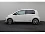 Volkswagen Up! 1.0 BMT move up! 2017 | Airco | DAB Radio | Elektrische Ramen | Automatische Verlichting & Ruitenwisser | Lichtmetalen Velgen | Nationale Autopas