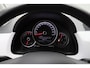 Volkswagen Up! 1.0 BMT move up! 2017 | Airco | DAB Radio | Elektrische Ramen | Automatische Verlichting & Ruitenwisser | Lichtmetalen Velgen | Nationale Autopas