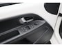 Volkswagen Up! 1.0 BMT move up! 2017 | Airco | DAB Radio | Elektrische Ramen | Automatische Verlichting & Ruitenwisser | Lichtmetalen Velgen | Nationale Autopas