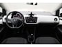 Volkswagen Up! 1.0 BMT move up! 2017 | Airco | DAB Radio | Elektrische Ramen | Automatische Verlichting & Ruitenwisser | Lichtmetalen Velgen | Nationale Autopas