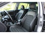 Volkswagen Golf 1.2 TSI Business Edition | Incl. 12 maanden Garantie | Stoelmassage | Achteruitrijcamera | Stoelverwarming | Cruise controle | Parkeersensoren V+A | Navigatie | Climate controle | Half lederen bekleding | Origineel NL Auto | NAP |