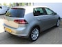 Volkswagen Golf 1.2 TSI Business Edition | Incl. 12 maanden Garantie | Stoelmassage | Achteruitrijcamera | Stoelverwarming | Cruise controle | Parkeersensoren V+A | Navigatie | Climate controle | Half lederen bekleding | Origineel NL Auto | NAP |