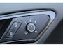 Volkswagen Golf 1.2 TSI Business Edition | Incl. 12 maanden Garantie | Stoelmassage | Achteruitrijcamera | Stoelverwarming | Cruise controle | Parkeersensoren V+A | Navigatie | Climate controle | Half lederen bekleding | Origineel NL Auto | NAP |