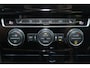 Volkswagen Golf 1.2 TSI Business Edition | Incl. 12 maanden Garantie | Stoelmassage | Achteruitrijcamera | Stoelverwarming | Cruise controle | Parkeersensoren V+A | Navigatie | Climate controle | Half lederen bekleding | Origineel NL Auto | NAP |