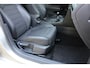 Volkswagen Golf 1.2 TSI Business Edition | Incl. 12 maanden Garantie | Stoelmassage | Achteruitrijcamera | Stoelverwarming | Cruise controle | Parkeersensoren V+A | Navigatie | Climate controle | Half lederen bekleding | Origineel NL Auto | NAP |