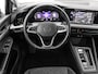 Volkswagen Golf 1.0 eTSI 110pk DSG Life Business · Camera · Keyless · Dodehoeksensor · Apple/Android Car Play · Clima · Navigatie · Garantie t/m 12-10-2026 of 60.000km
