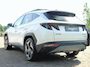 Hyundai Tucson 1.6 T-GDI PHEV Premium Sky 4WD 265 PK | Panoramadak | 360 Camera | Lederen bekleding | Stoelverwarming/verkoeling | Memory seats | Elek. Klep | Navigatie | CarPlay