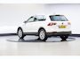 Volkswagen Tiguan 1.5 TSI Life Business | Trekhaak | Winter-pakket | Camera |