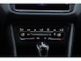Volkswagen Tiguan 1.5 TSI Life Business | Trekhaak | Winter-pakket | Camera |