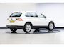 Volkswagen Tiguan 1.5 TSI Life Business | Trekhaak | Winter-pakket | Camera |