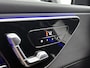 Mercedes-Benz GLC 300e 4MATIC Business Solution AMG | Advanced plus | Nightpakket | Parkeerpakket met achteruitcamera | Trekhaak | Panoramaschuifdak | Treeplanken in aluminiumlook | 20" multispaaks lichtmetalen AMG velgen |