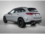 Mercedes-Benz GLC 300e 4MATIC Business Solution AMG | Advanced plus | Nightpakket | Parkeerpakket met achteruitcamera | Trekhaak | Panoramaschuifdak | Treeplanken in aluminiumlook | 20" multispaaks lichtmetalen AMG velgen |