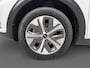 Kia Niro EV e-Niro DynamicPlusLine 64 kWh I Panoramadak I Adaptive I Stoel- en stuurverwarming I CarPlay I Camera I