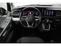Volkswagen Transporter 2.0 TDI L2H1 30 DC 2020 | Trekhaak | Carplay | Adaptive Cruise Controlk | Navigatie | Achteruitrij Camera | 2 Sleutels | Dubbele Schuifdur | Nationale Autopas