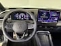Volkswagen T-Roc 1.5 eTSI 150pk DSG7 R-Line First Edition. Pano, Led, VOL!