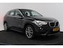 BMW X1 SDrive18i Centennial Executive (CAMERA, NAVIGATIE, HEAD-UP DISPLAY, DEALER ONDERHOUDEN)