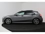 Mercedes-Benz A-klasse 180 Business Solution AMG (PANORAMADAK, STOELVERWARMING, SFEERVERLICHTING, CAMERA, BURMEISTER)