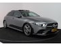 Mercedes-Benz A-klasse 180 Business Solution AMG (PANORAMADAK, STOELVERWARMING, SFEERVERLICHTING, CAMERA, BURMEISTER)
