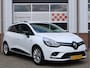 Renault Clio Estate 0.9 TCe 90PK Limited /NAVI/PDC/Donker glas/16'LM/Keyless/LED/DAB+/Bluetooth/ISOFIX/NAP! 1e eig!