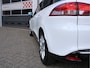 Renault Clio Estate 0.9 TCe 90PK Limited /NAVI/PDC/Donker glas/16'LM/Keyless/LED/DAB+/Bluetooth/ISOFIX/NAP! 1e eig!