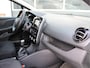 Renault Clio Estate 0.9 TCe 90PK Limited /NAVI/PDC/Donker glas/16'LM/Keyless/LED/DAB+/Bluetooth/ISOFIX/NAP! 1e eig!