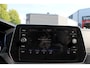 Volkswagen T-Cross 1.0 TSI R-Line DSG Navi/Leer/17"/Cam "RIJKLAARPRIJS"
