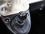 Fiat 500 1.0 Hybrid Dolcevita | LEER/Stof 2 Tone | Glazen dak | Parkeersensoren | Navigatie | Airco | Cruise Control | AppleCarPlay/AndroidAuto | Isofix | Lichtmetalen Velgen 15" |