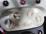 Fiat 500 1.0 Hybrid Dolcevita | LEER/Stof 2 Tone | Glazen dak | Parkeersensoren | Navigatie | Airco | Cruise Control | AppleCarPlay/AndroidAuto | Isofix | Lichtmetalen Velgen 15" |