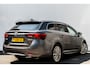 Toyota Avensis Touring Sports 1.8 VVT-i Business Plus | Panoramadak | Camera | Cruise Control | Climate Control
