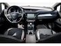 Toyota Avensis Touring Sports 1.8 VVT-i Business Plus | Panoramadak | Camera | Cruise Control | Climate Control