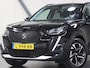 Peugeot e-2008 EV Allure Pack 50 kWh 136PK | 2de eigenaar | AppleCarPlay/AndroidAuto | Climate Control | Cruise Control | Keyless | FULL LED | Navigatie | LMV | Parkeersensoren | Privacy Glass | Isofix |