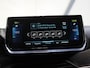 Peugeot e-2008 EV Allure Pack 50 kWh 136PK | 2de eigenaar | AppleCarPlay/AndroidAuto | Climate Control | Cruise Control | Keyless | FULL LED | Navigatie | LMV | Parkeersensoren | Privacy Glass | Isofix |