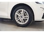 Ford Focus 1.0 EcoBoost Business [ Navi Camera Trekhaak ]