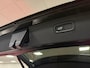 Volvo XC90 2.0 B5 AWD R-Design | Pine Grey! | Trekhaak | Adaptieve Cruise Control | Stoelverwarming | Parkeercamera | 20 Inch | Pilot Assist | Schakelpaddels aan stuurwiel | Elektrische voorstoelen geheugen | R-Design contour stoelen leder alcantara met wit stiksel en bies | Zitting verlenging voorstoelen | Lederen Dashboard | Parkeersensoren voor+achter | Privacy Glass | Elektrisch bedienbare achterklep | Geïntegreerde zongordijnen achterportieren | Verlichte instaplijsten | 7-Persoons | Apple Carplay/Android Auto | Alarm Klasse III | Volvo On Call met mobiele App functie | Pine Grey Metallic |