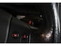 Volkswagen Golf 3.2 R32 NL-Auto | Schuifdak | Milltek | Camera | Leder | Bi-Xenon | Cruise | Navi | Bluetooth | 18" LMV | PDC