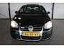 Volkswagen Golf 3.2 R32 NL-Auto | Schuifdak | Milltek | Camera | Leder | Bi-Xenon | Cruise | Navi | Bluetooth | 18" LMV | PDC