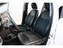 Opel Karl 1.0 ecoFLEX Innovation automaat O.a: Stoel- / Stuur verwarming, Leder, Carplay, Clima, Cruise, Pdc, Dab, etc.. Rijklaar! All-in prijs!