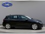 Volkswagen Golf 1.0 eTSI AUTOMAAT Life, achteruitrijcamera, navigatie, sfeerverlichting, climaat, 1 e eigenaar, NL auto met nap