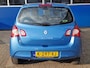 Renault Twingo 1.2 16V Parisienne / Schuif Kandeldak / Panoramadak / Bluetooth / Radio-CD Speler