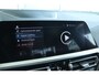 BMW 3-Serie 320e Business Edition Plus M-Sport | 96% SoH | Cruise Control | Camera | Climate Control | Navi | Carplay | HiFi | LED | 18 Inch | Getint Glas