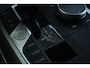BMW 3-Serie 320e Business Edition Plus M-Sport | 96% SoH | Cruise Control | Camera | Climate Control | Navi | Carplay | HiFi | LED | 18 Inch | Getint Glas