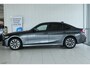 BMW 3-Serie 330e Business Edition Plus | Cruise Control | Camera | Stoelverwarming | LEDER | Carplay | Navi | Climate | 17 Inch |
