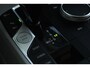 BMW 3-Serie 330e Business Edition Plus | Cruise Control | Camera | Stoelverwarming | LEDER | Carplay | Navi | Climate | 17 Inch |