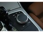 BMW 3-Serie 330e Business Edition Plus | Cruise Control | Camera | Stoelverwarming | LEDER | Carplay | Navi | Climate | 17 Inch |