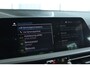BMW 3-Serie 330e Business Edition Plus | Cruise Control | Camera | Stoelverwarming | LEDER | Carplay | Navi | Climate | 17 Inch |