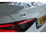 Alfa Romeo Giulia 2.0 T Veloce AWD | Adapt. Cruise | Schuifdak | Camera | Memory | Elektr. Stoelen | Memory | Carplay | Navi | Keyless | Stoel+Stuurverwarming