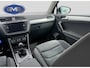 Volkswagen Tiguan 1.4 TSI Sportline Business, achteruitrijcamera, trekhaak, parkeersensoren voor en achter,stoelverwarming